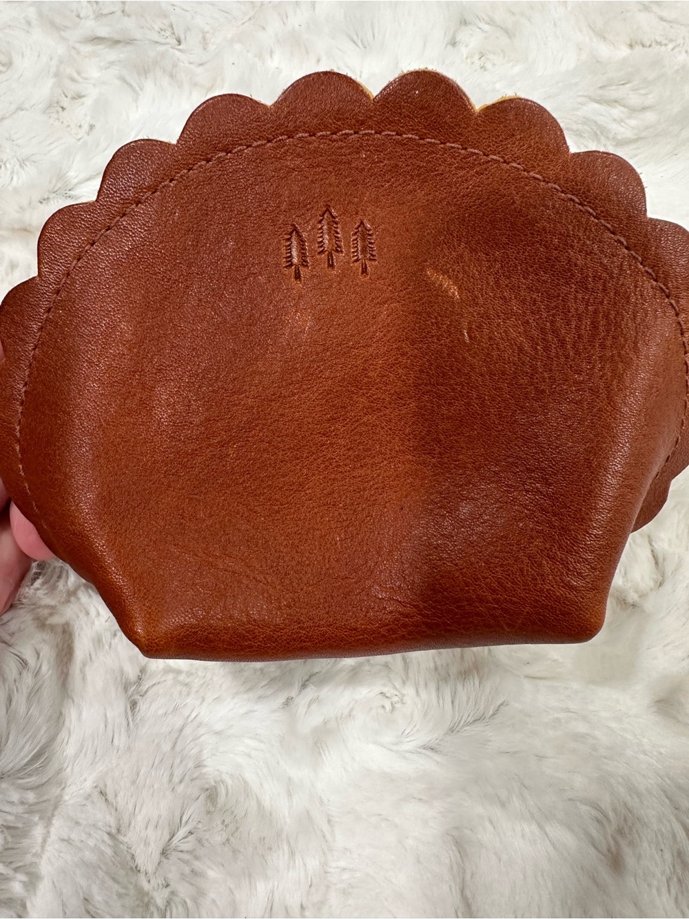 Portland Leather Scalloped Cosmetic Pouch in Chestnut